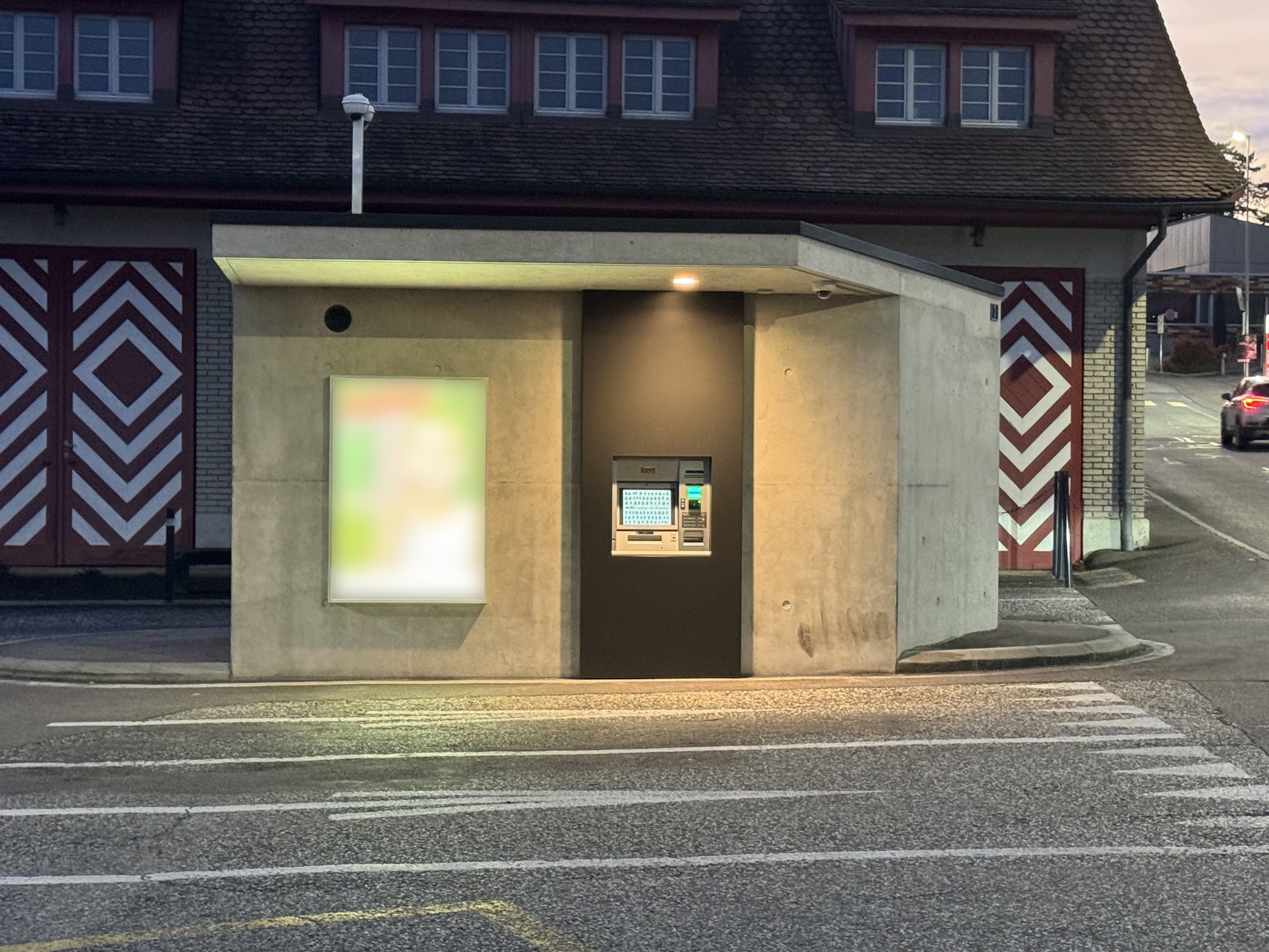 Talos Sash noir en extérieur ouvert